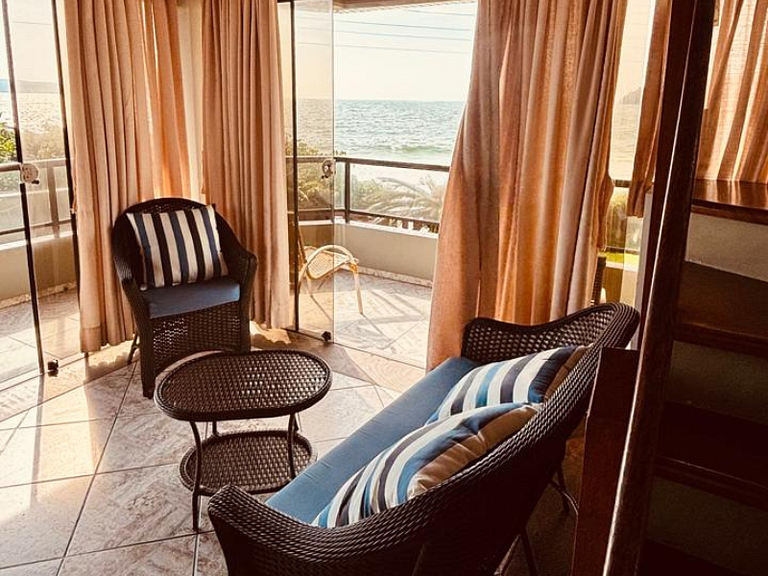 Experiência única em Bombinhas frente ao Mar.